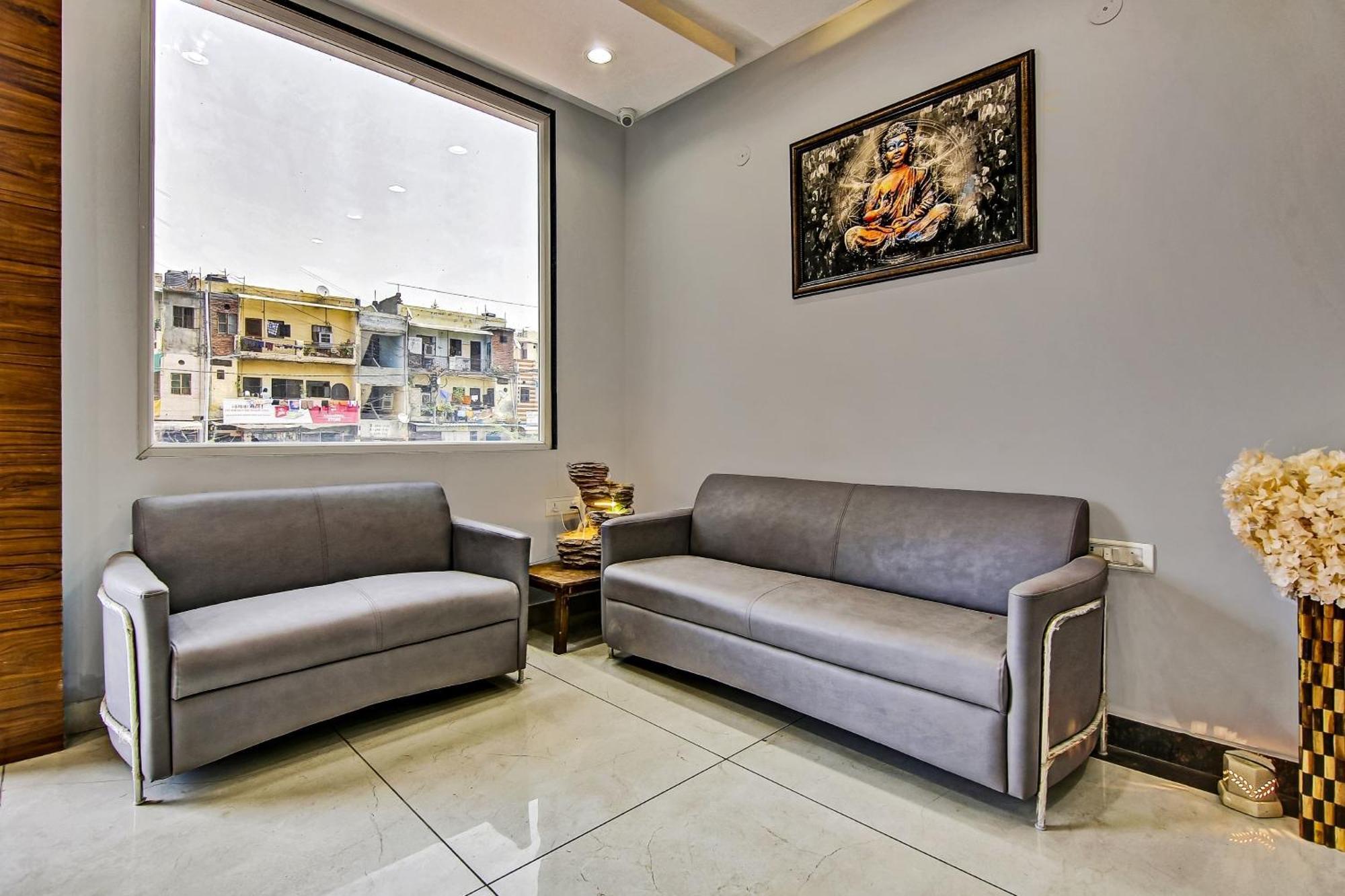 מלון גאזיאבאד Townhouse Golden Frame מראה חיצוני תמונה