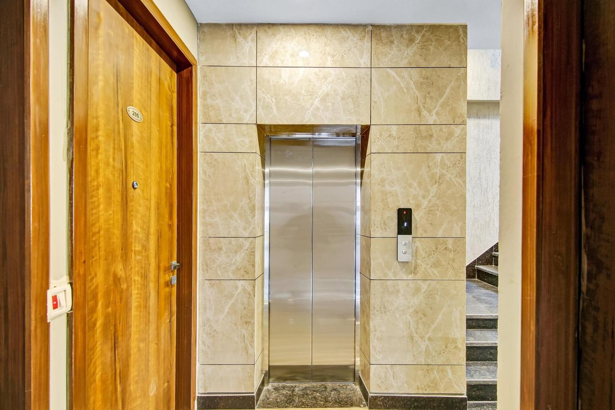 מלון גאזיאבאד Townhouse Golden Frame מראה חיצוני תמונה